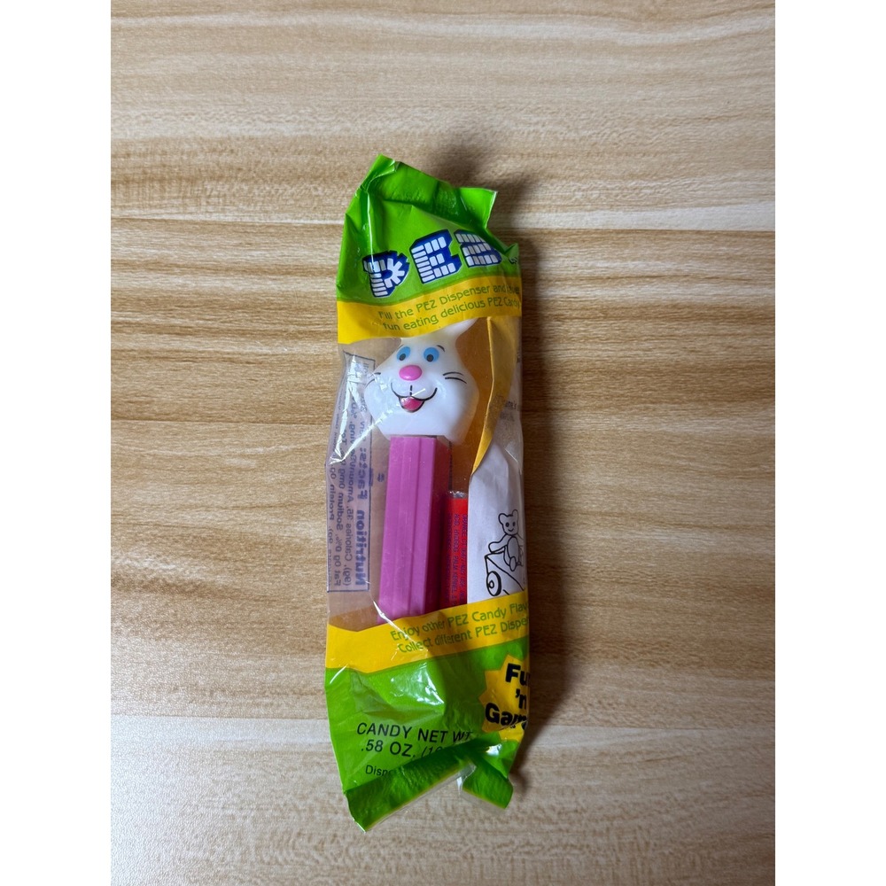 PEZ Bunny Rabbit Dispenser Candy Filled‎ Fun Easter Treat Collectible Toy